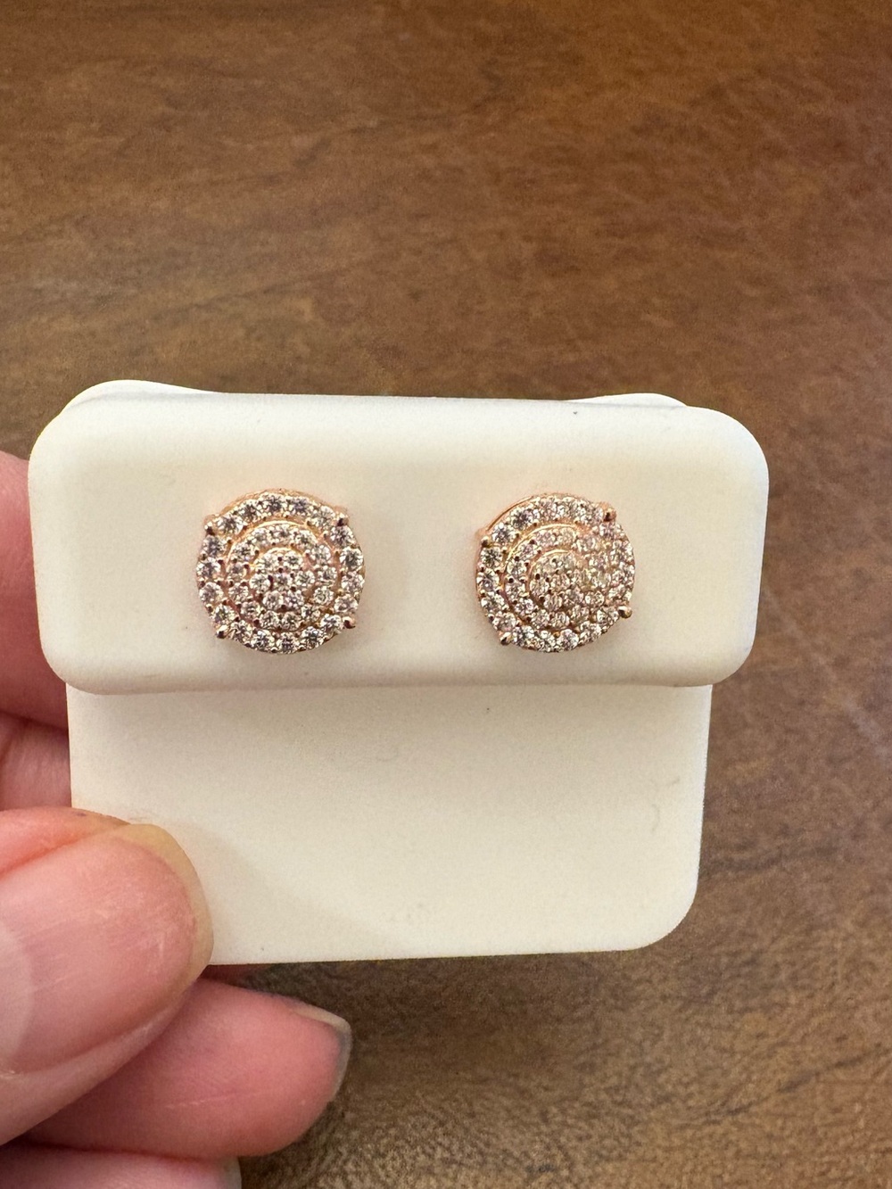 NWT! 925 Moisanite Rose Gold Pavé Circle Stud Earrings.